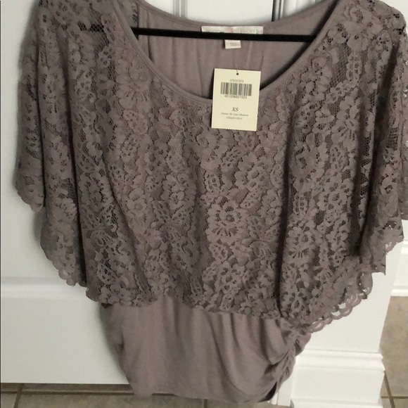 Dressy top - Picture 1 of 1